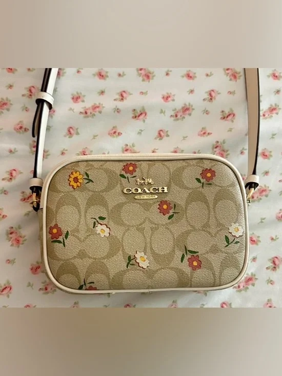 COACH Beige Signature Floral Camera Crossbody - Picture 2 of 8